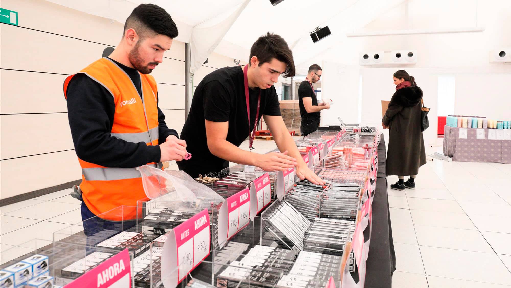 Colabora empresas donacion especie