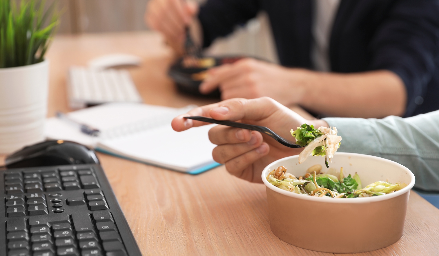 ¿Cómo cuidar la comida para empleados aún con poco tiempo?