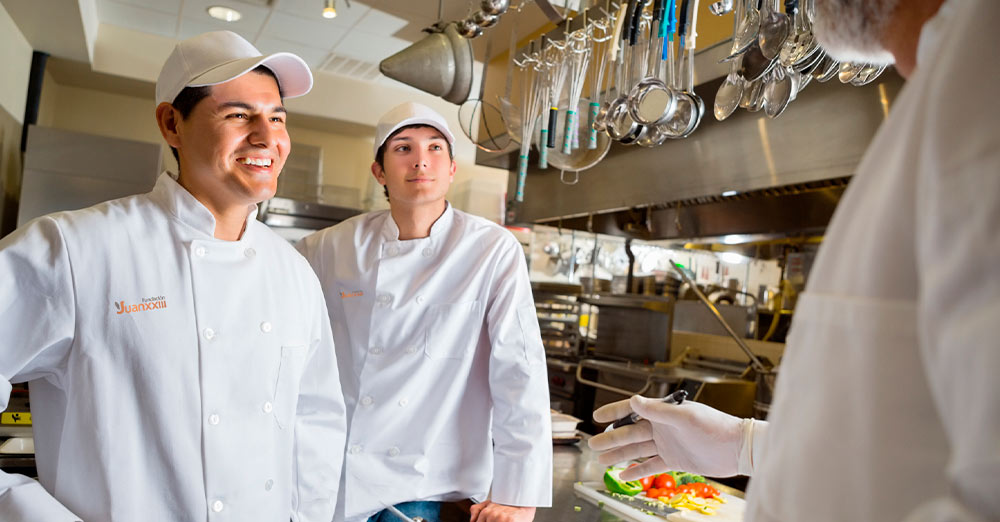 Curso de operaciones básicas de cocina